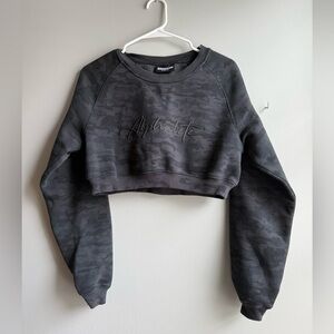 Alphalete Black Camo Crop Sweatshirt